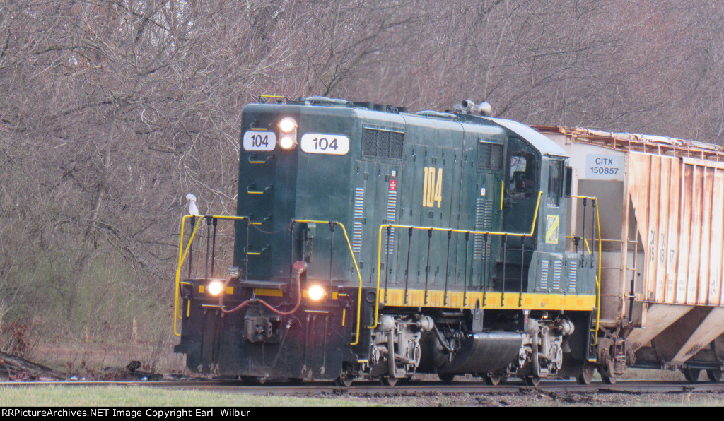 Ohio South Central Railroad (OSCR) 104